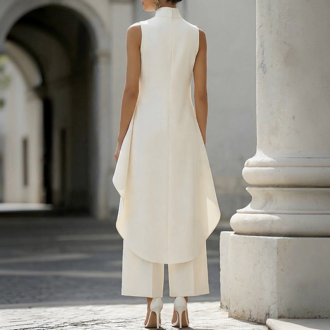 Mono Valentina  Elegante de Otoño