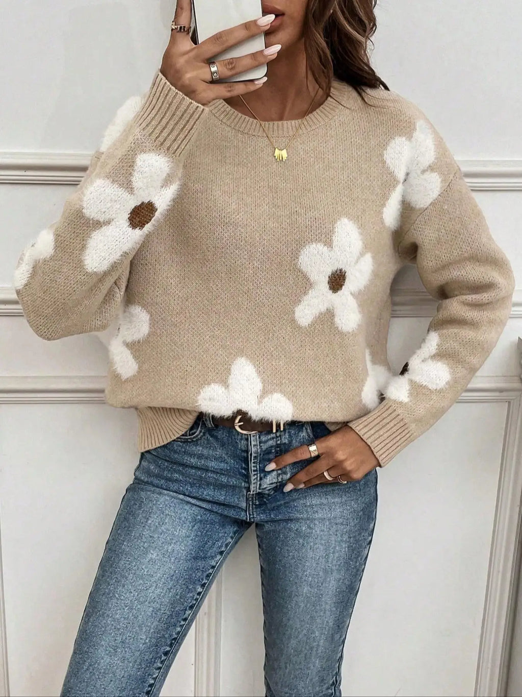 Dalia™ | Jersey de Punto con Flores Bordadas