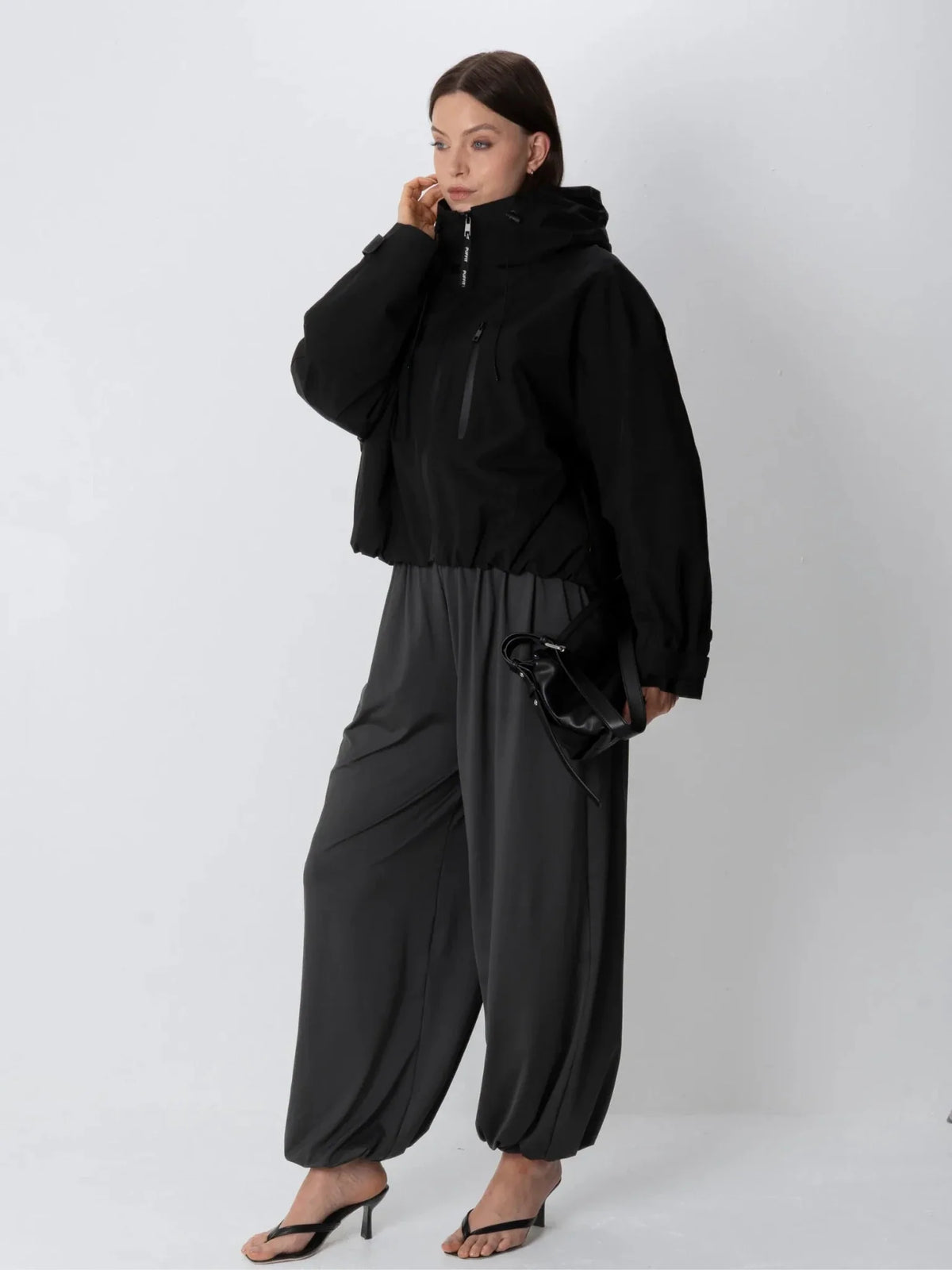 Chaqueta impermeable oversize y de talla única con tecnología STM-TEX™.